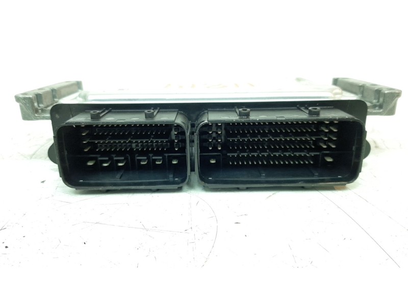 Recambio de centralita motor uce para ds ds 3 / ds 3 crossback (ur_, uc_, uj_) 1.2 puretech 130 referencia OEM IAM 9851418180  9