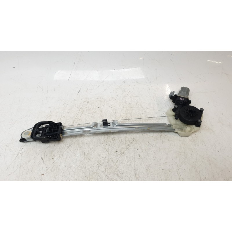 Recambio de elevalunas trasero derecho para citroën nuevo citroen c3 turbo 100 s&s 6v max nuevo citroen c3 turbo 100 s&s 6v max 