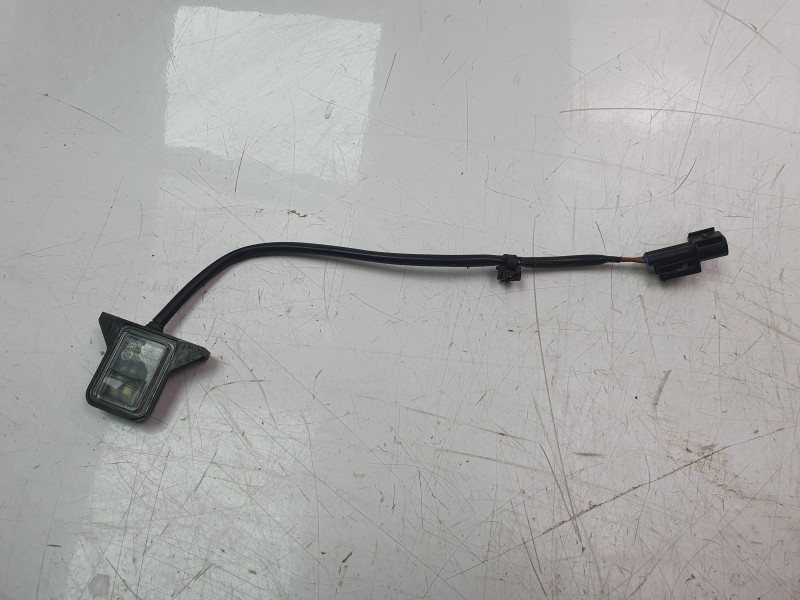 Recambio de piloto matricula para honda x-adv referencia OEM IAM 33720MKHD01  