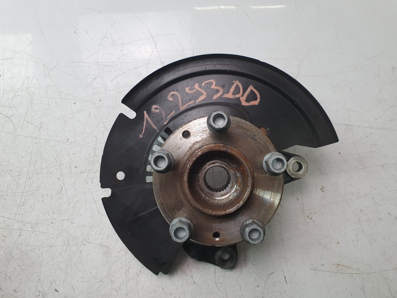 Recambio de mangueta delantera derecha para nissan juke (f16_) dig-t 117 referencia OEM IAM 400146357R  