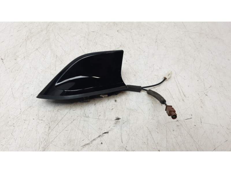 Recambio de antena para nissan juke (f16_) dig-t 117 referencia OEM IAM 282086PA2B  
