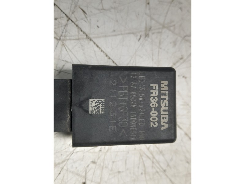 Recambio de rele para kawasaki z ( - 899cc) z 650 referencia OEM IAM FR36002  