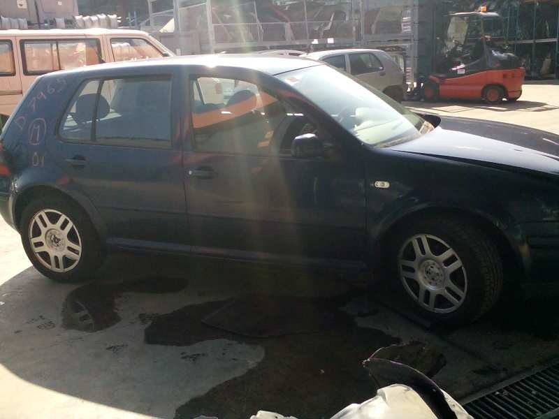 volkswagen golf iv berlina (1j1) del año 2001