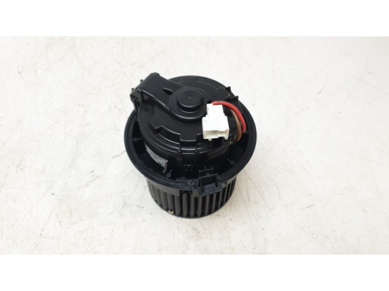 Recambio de ventilador calefaccion para nissan juke (f16_) dig-t 117 referencia OEM IAM T73641C  34543