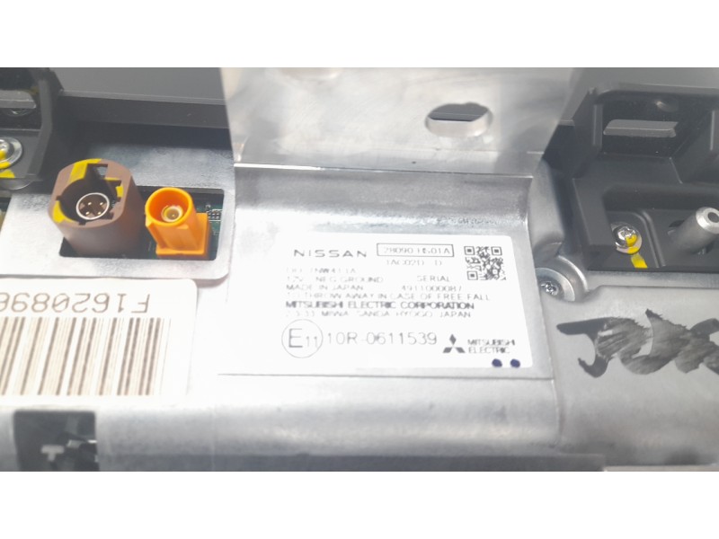 Recambio de pantalla multifuncion para nissan juke (f16_) dig-t 117 referencia OEM IAM 28090hs00a  