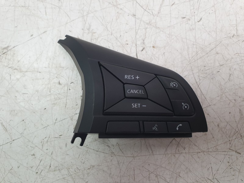 Recambio de mando volante para nissan juke (f16_) dig-t 117 referencia OEM IAM 25550HS00A  