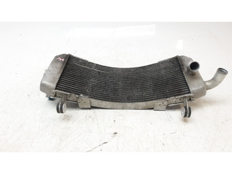 Recambio de radiador agua para yamaha tmax tmax referencia OEM IAM BBW124610000  