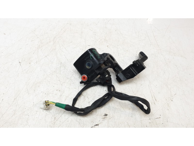 Recambio de bomba freno para yamaha tmax tmax referencia OEM IAM BC32580A1000  