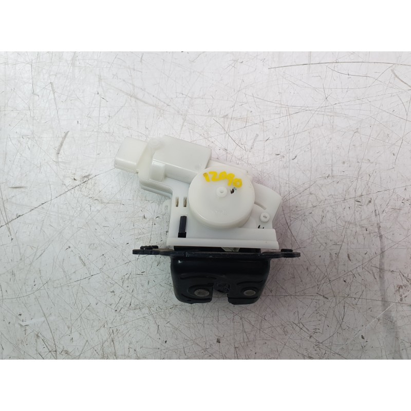 Recambio de cerradura maletero / porton para toyota yaris cross (mxp_) 1.5 hybrid (mxpj10) referencia OEM IAM 693500D250  