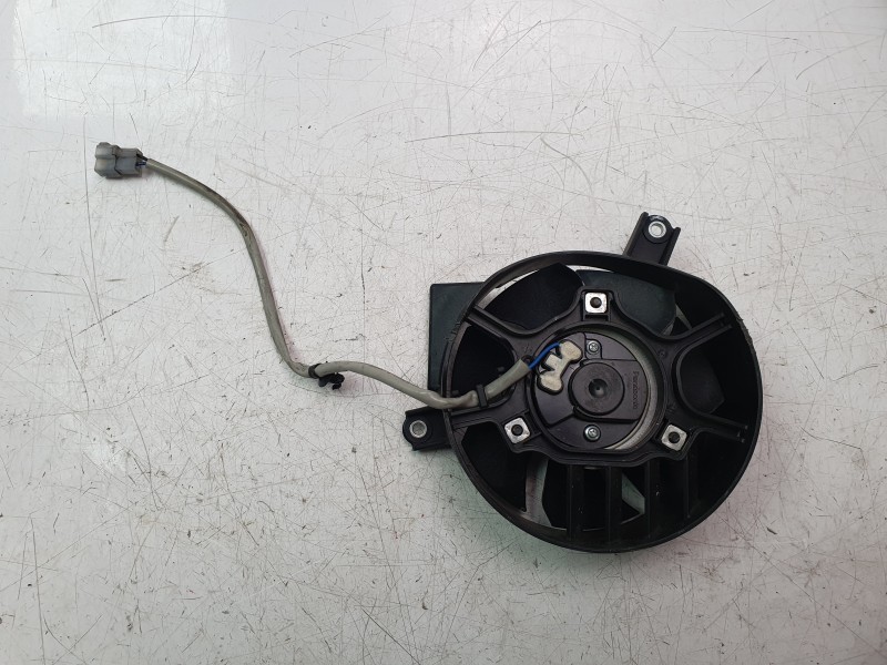 Recambio de electroventilador para yamaha tmax tmax referencia OEM IAM BC3124050000  
