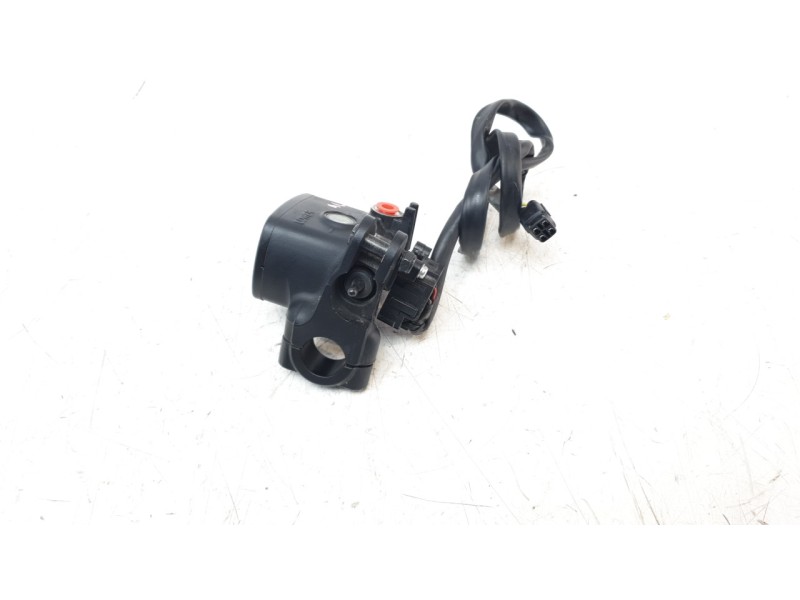 Recambio de bomba freno para yamaha tmax tmax referencia OEM IAM BC32580A0000  