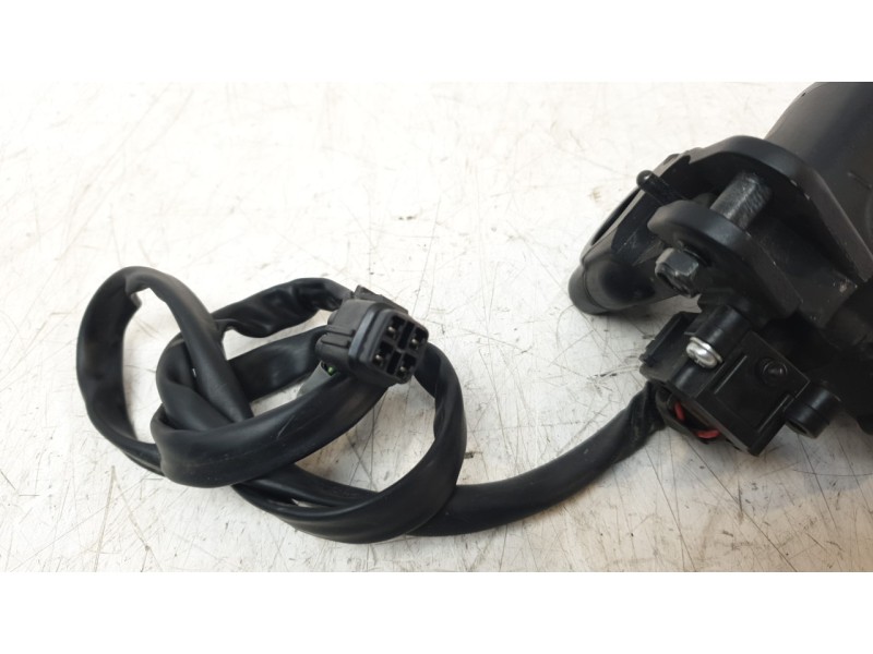 Recambio de bomba freno para yamaha tmax tmax referencia OEM IAM BC32580A0000  