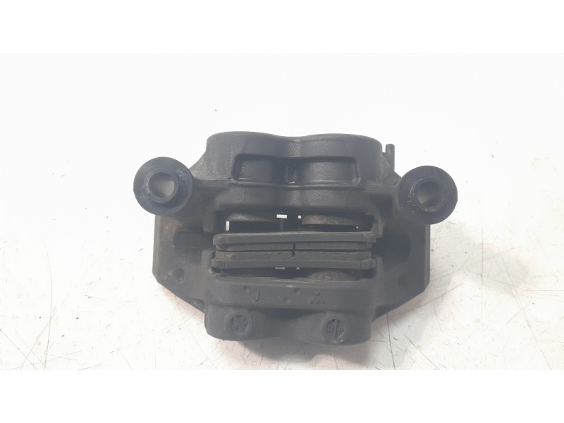 Recambio de pinza de freno delantera derecha para yamaha tmax tmax referencia OEM IAM 2PW2580U2000  