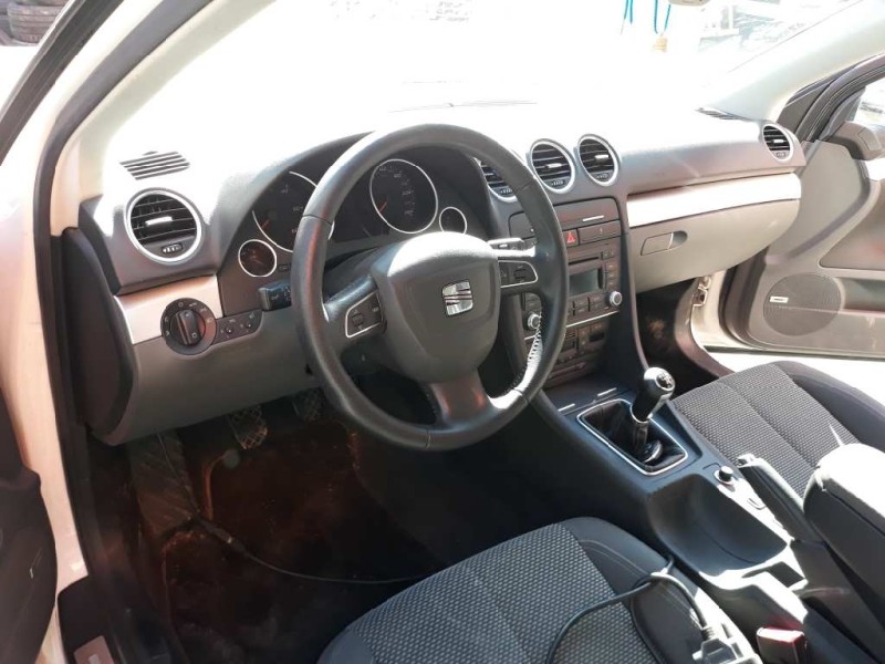 seat exeo berlina (3r2) del año 2012