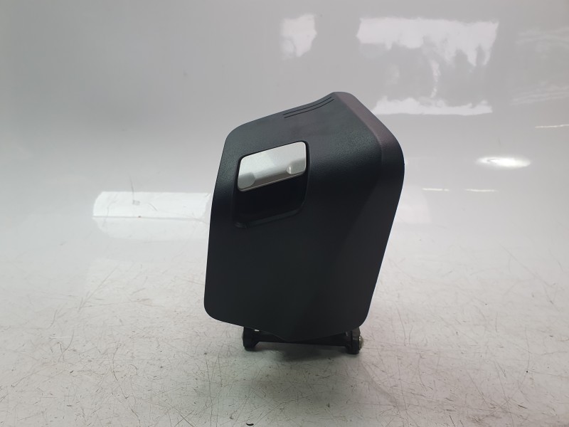 Recambio de guantera para yamaha tmax tmax referencia OEM IAM BBV2830R0000  