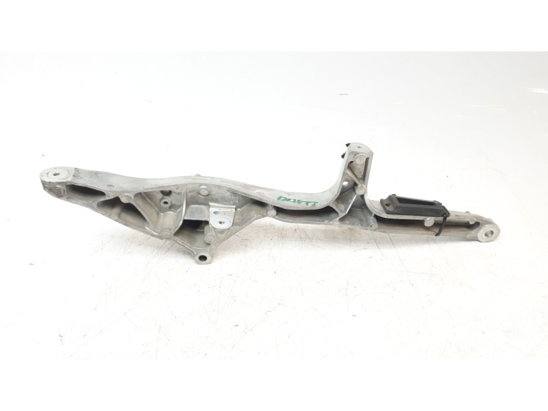 Recambio de subchasis trasero para yamaha tmax tmax referencia OEM IAM BBW211950000  