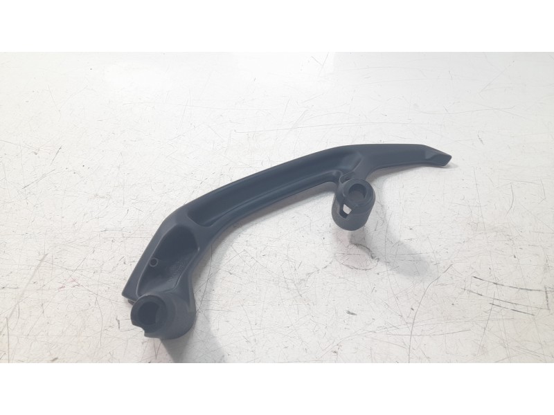 Recambio de agarradera trasera para yamaha tmax tmax referencia OEM IAM BBW2474A00P4  