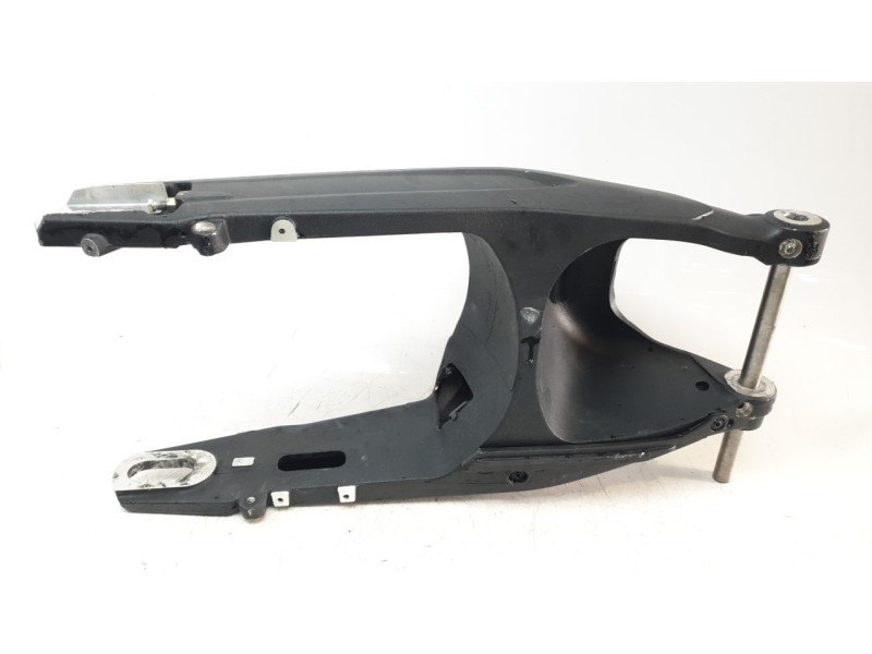 Recambio de basculante para ducati multistrada v2 referencia OEM IAM 37011955BB  