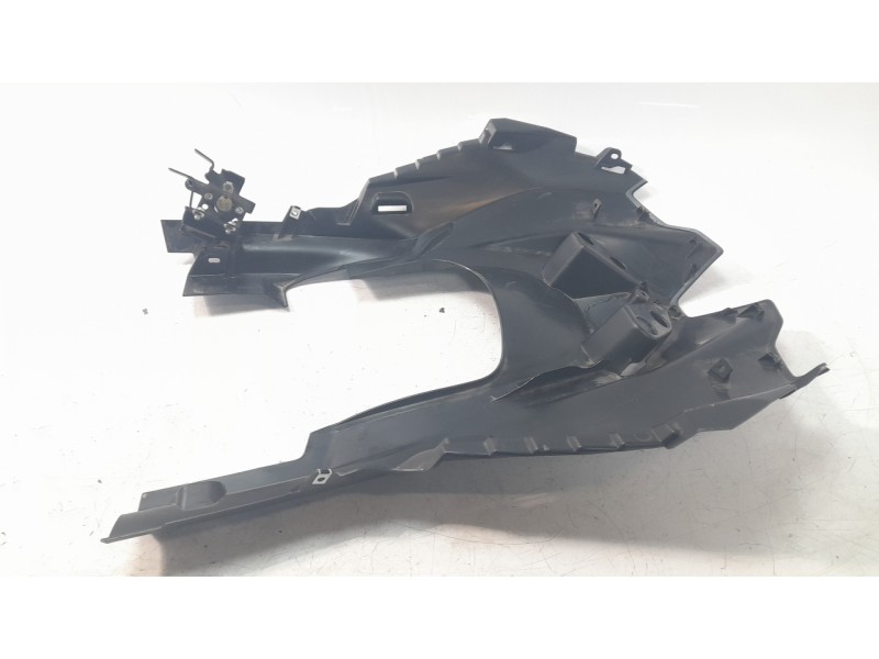 Recambio de moldura para yamaha tmax tmax referencia OEM IAM BBW217E00  