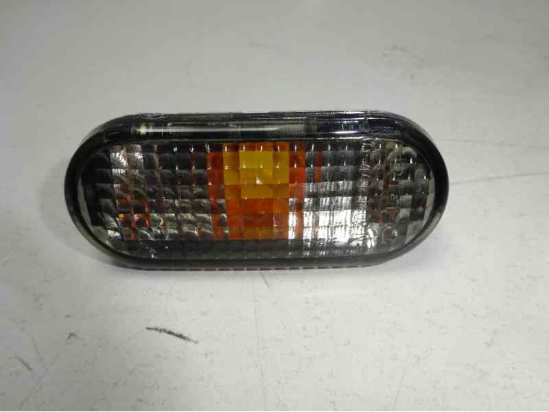 Recambio de piloto lateral derecho para volkswagen golf iii berlina (1h1) referencia OEM IAM 1H0949101B 103F02106351 VG0324043