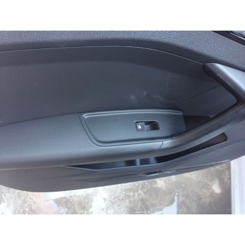 Recambio de mando elevalunas delantero izquierdo para audi a1 sportback (gba) 30 tfsi referencia OEM IAM   
