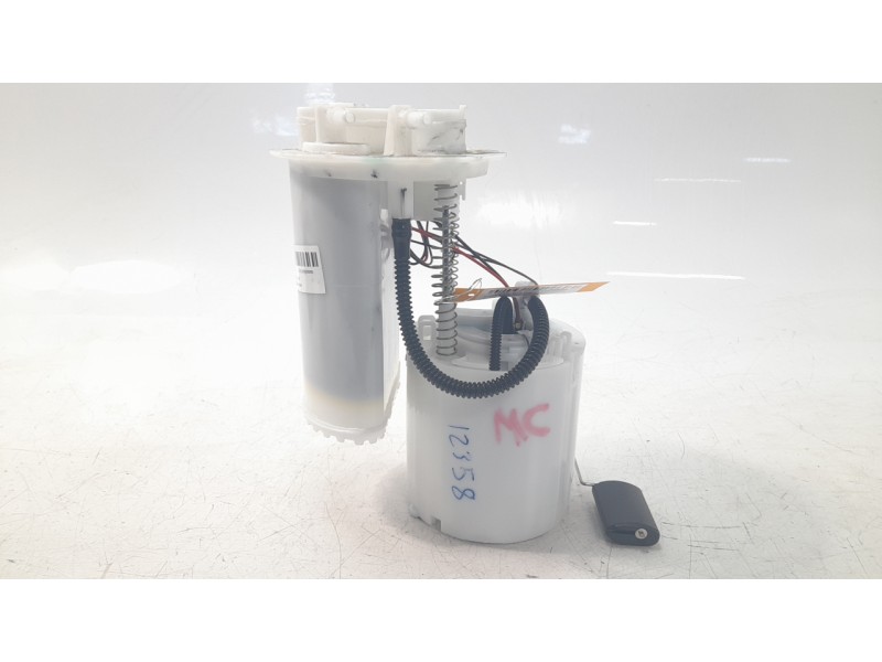 Recambio de bomba combustible para hyundai bayon 1.2 mpi 79 cv maxx (2024) referencia OEM IAM 31120Q0000  