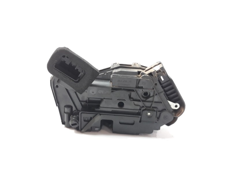 Recambio de cerradura puerta trasera izquierda para volkswagen golf vii lim. (bq1) 1.6 tdi referencia OEM IAM 5TA839015L  