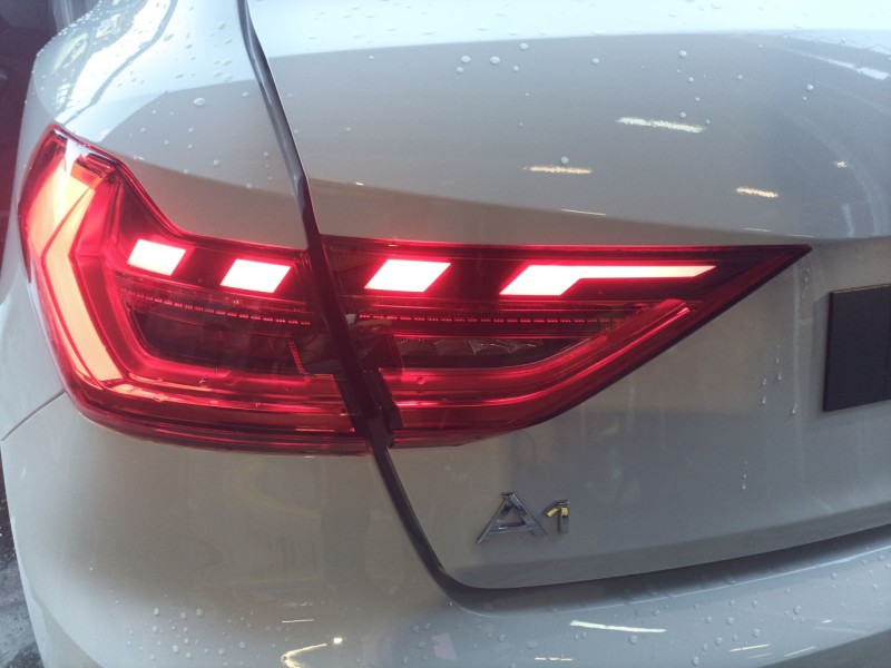 Recambio de piloto trasero izquierdo interior para audi a1 sportback (gba) 30 tfsi referencia OEM IAM   