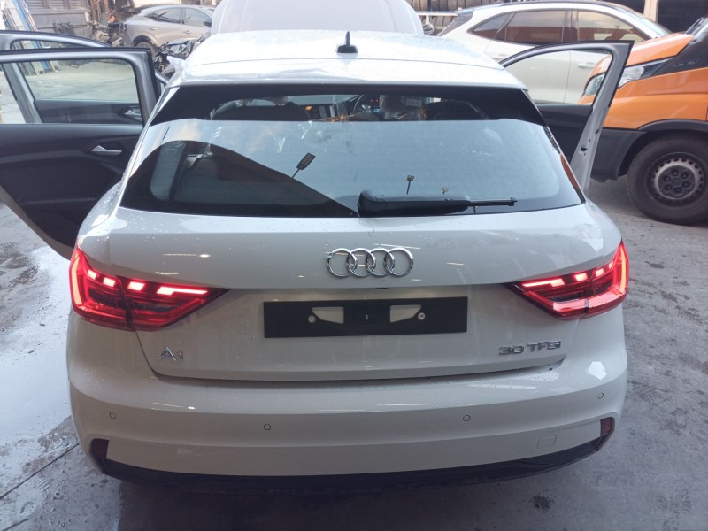 Recambio de porton trasero para audi a1 sportback (gba) 30 tfsi referencia OEM IAM   