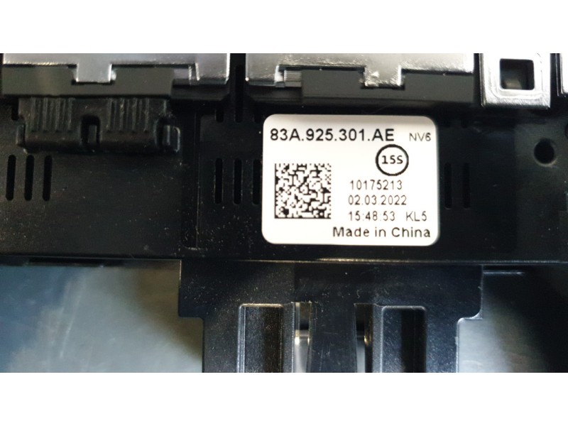 Recambio de warning para audi a3 limousine (8ys, 8ym) 30 tdi referencia OEM IAM 83A925301AE  
