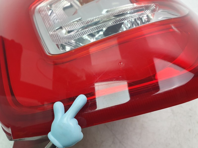 Recambio de piloto trasero derecho para ssangyong xlv suv e-xgi 160 referencia OEM IAM 8360235500  