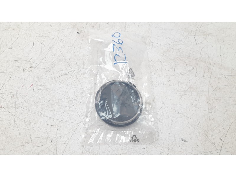 Recambio de tapacubos para audi a1 sportback (gba) 30 tfsi referencia OEM IAM 81A601170  