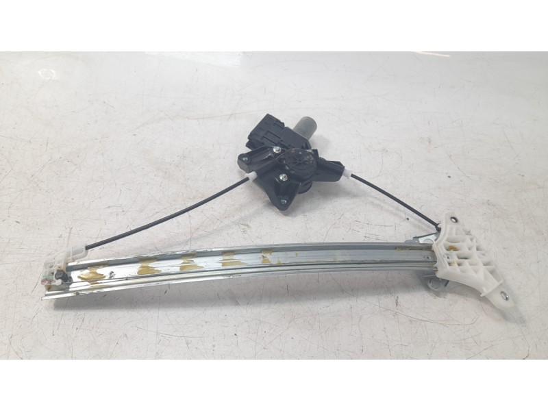 Recambio de elevalunas delantero izquierdo para toyota yaris (_p21_, _pa1_, _ph1_) 1.5 (mxpa11) referencia OEM IAM 857200D480  