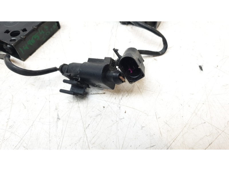 Recambio de cerradura capo para seat ibiza v (kj1, kjg) 1.0 tsi referencia OEM IAM 6F0823509015  