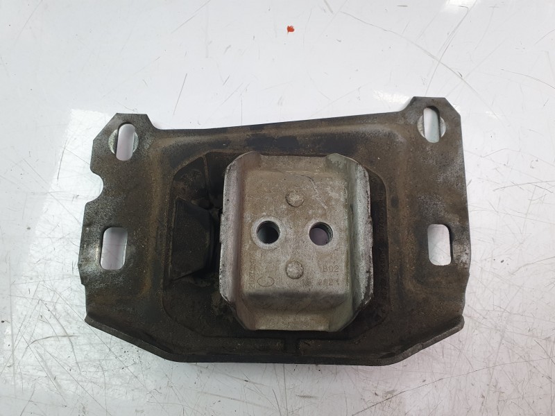 Recambio de soporte motor izquierdo para opel combo e tour / life (k9) 1.5 referencia OEM IAM 9673768480  