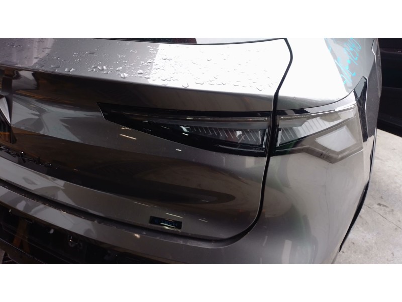 Recambio de piloto trasero derecho interior para renault rafale rafale referencia OEM IAM   