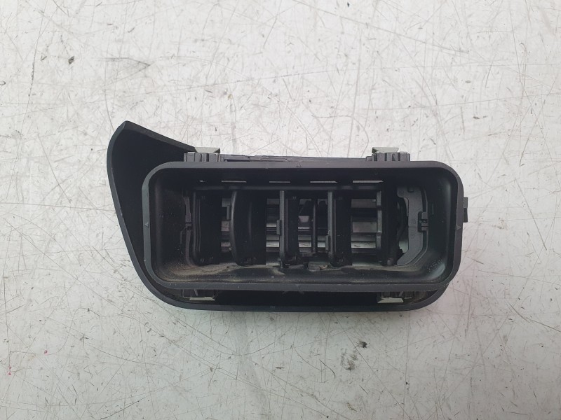 Recambio de aireador derecho para opel combo e tour / life (k9) 1.5 referencia OEM IAM 98165648DX  