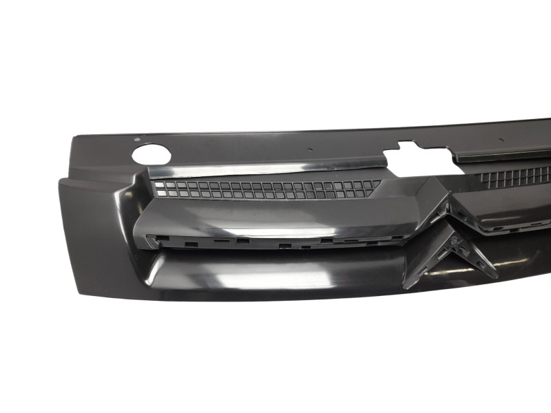 Recambio de rejilla delantera para citroën berlingo referencia OEM IAM 7804N2 107072605 107072605 , CI9172011