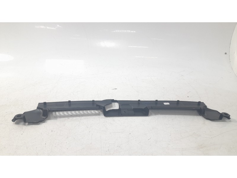 Recambio de moldura para audi a1 sportback (gba) 30 tfsi referencia OEM IAM 82A807081  