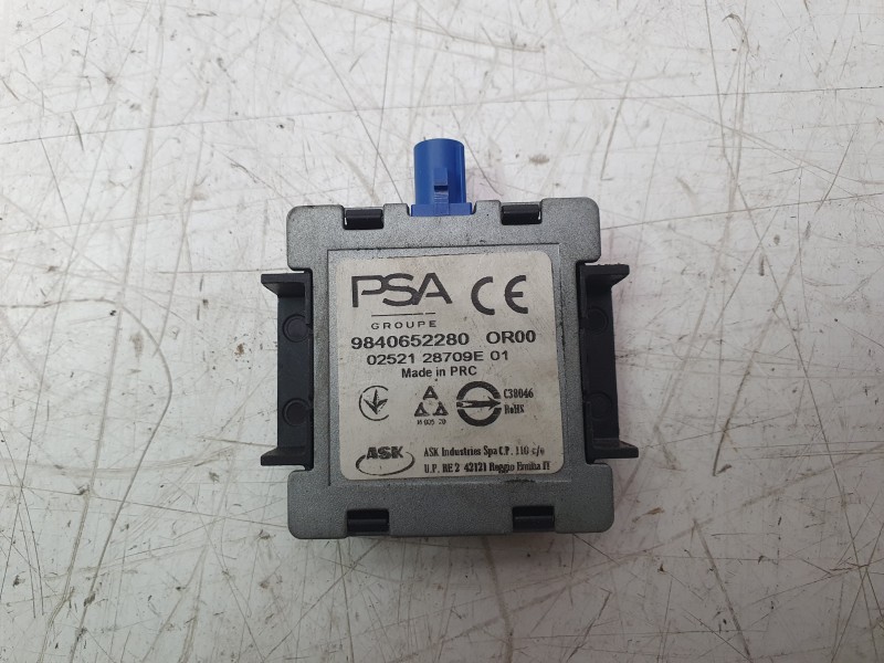 Recambio de modulo electronico para opel combo e tour / life (k9) 1.5 referencia OEM IAM 9840652280  