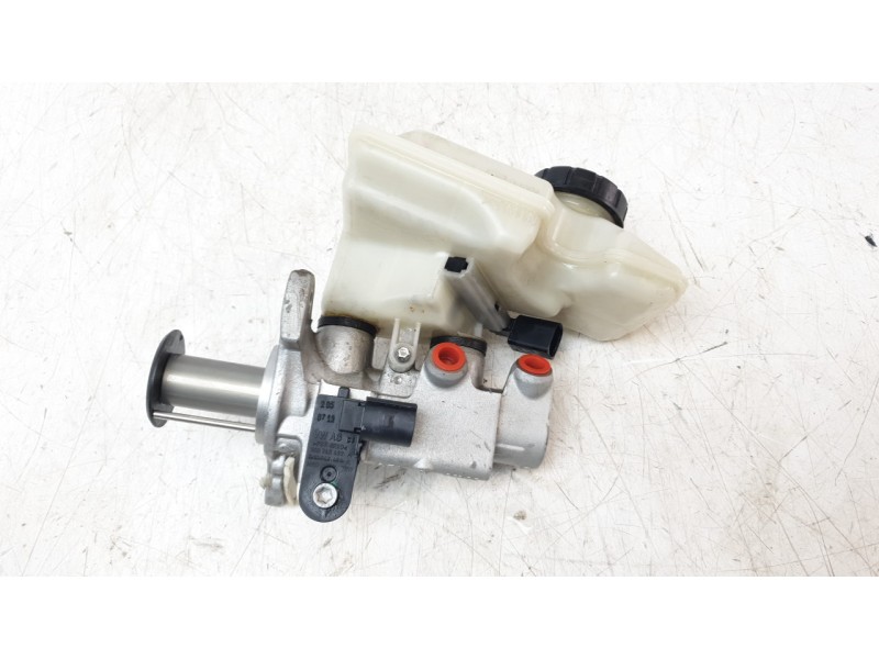 Recambio de bomba freno para seat ibiza v (kj1, kjg) 1.0 tsi referencia OEM IAM 5Q1614019AC  