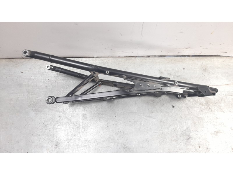 Recambio de subchasis trasero para bmw f (801cc - ) f 900 r (4r90) referencia OEM IAM 8404202  