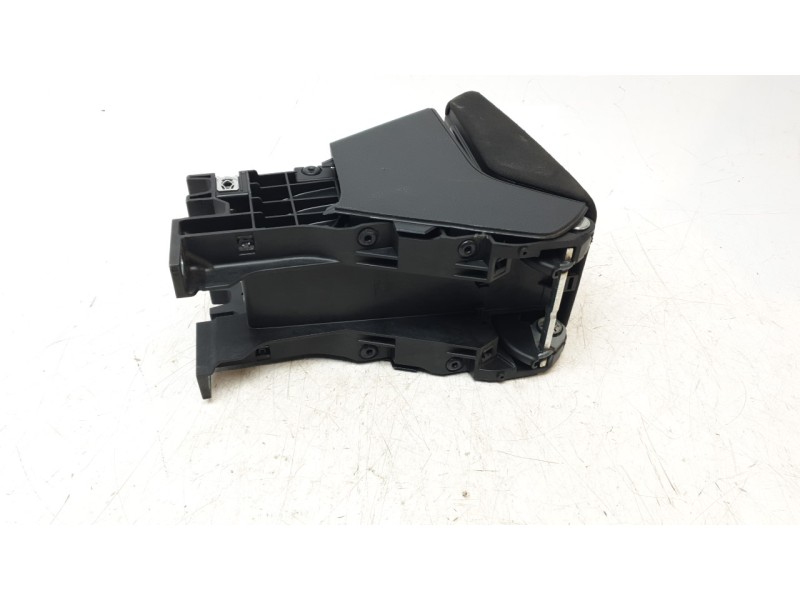 Recambio de apoyabrazos central para seat ibiza v (kj1, kjg) 1.0 tsi referencia OEM IAM 6F0864207H  