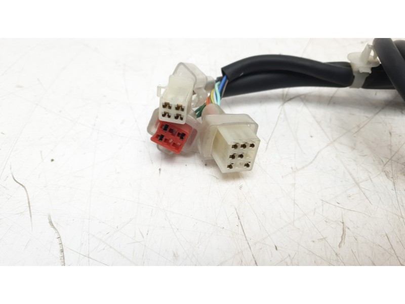 Recambio de piña luces izquierda para honda pcx 125 referencia OEM IAM 35200K1YD12  