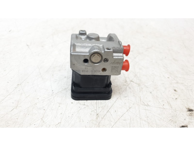 Recambio de abs para honda pcx 125 referencia OEM IAM 57110K1ZJ11  