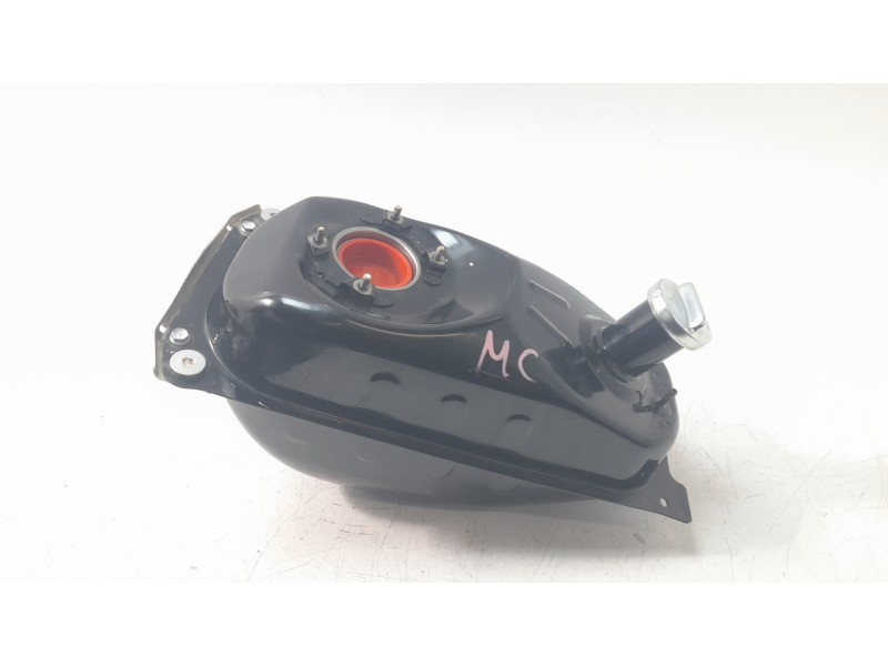 Recambio de deposito combustible para honda pcx 125 referencia OEM IAM 17510K1ZJ10  