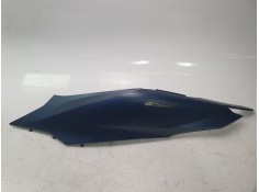 Recambio de moldura para honda pcx 125 referencia OEM IAM 83650K1YJ50ZB  