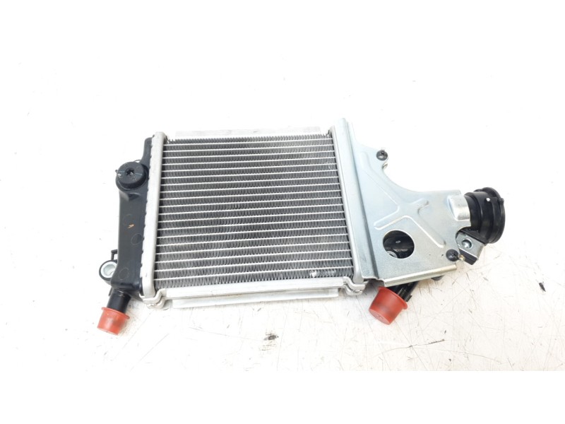 Recambio de radiador agua para honda pcx 125 referencia OEM IAM 19100K25N00  