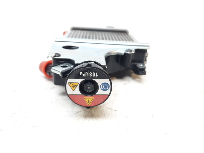 Recambio de radiador agua para honda pcx 125 referencia OEM IAM 19100K25N00  