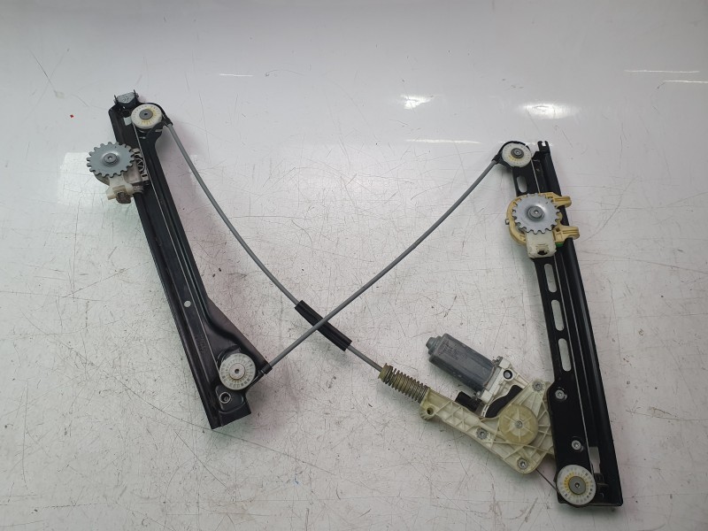 Recambio de elevalunas delantero derecho para porsche cayman (typ 981c) gt4 referencia OEM IAM 99154297601  